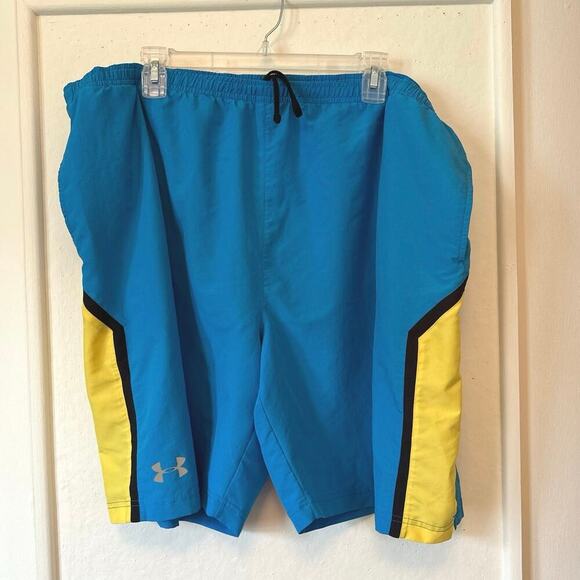 Under Armour HeatGear Men’s Swim Shorts 2XL Blue Yellow Mesh Liner Athletic - Picture 1 of 5